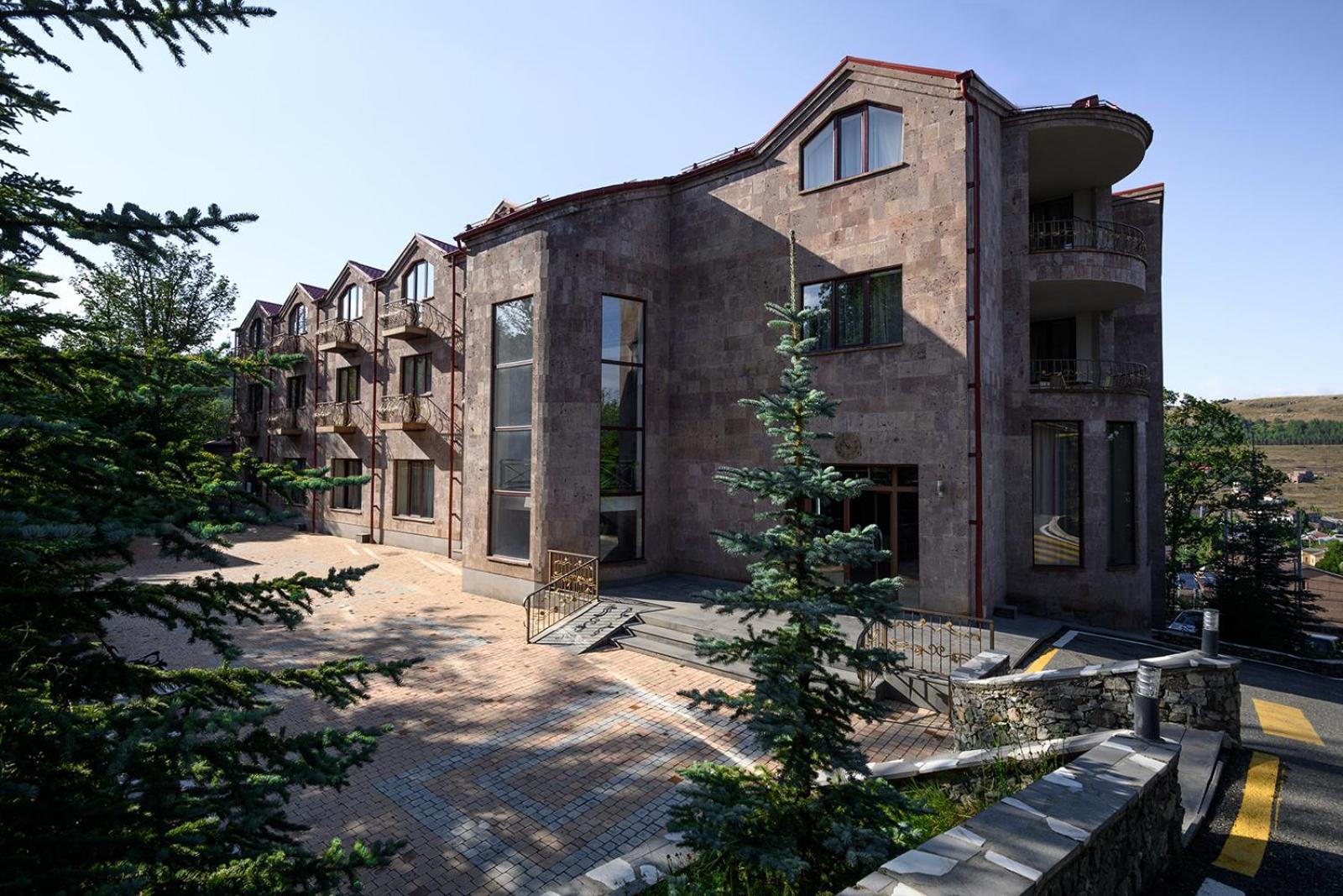 Alpina Resort By Stellar Hotels, Țaghkadzor Exterior foto