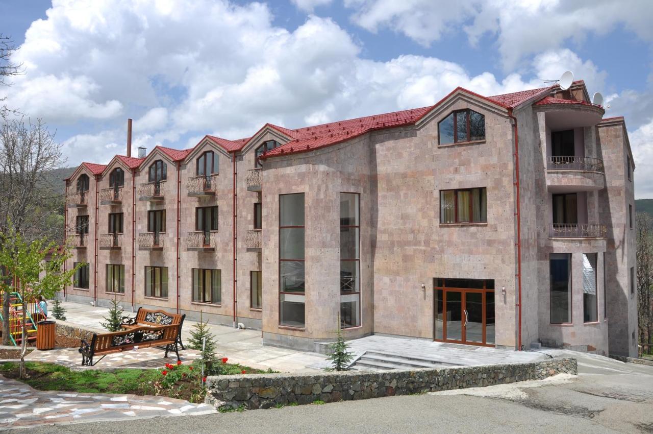 Alpina Resort By Stellar Hotels, Țaghkadzor Exterior foto